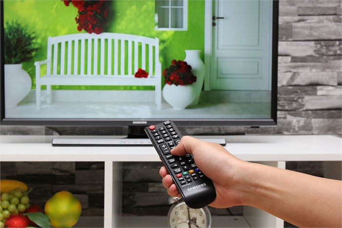 Tivi Samsung 32 inch UA32J4100