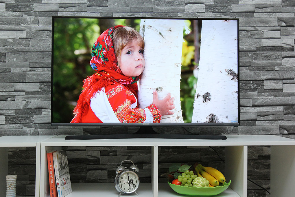 Tivi Samsung 40 inch UA40J5100 Màu Đen