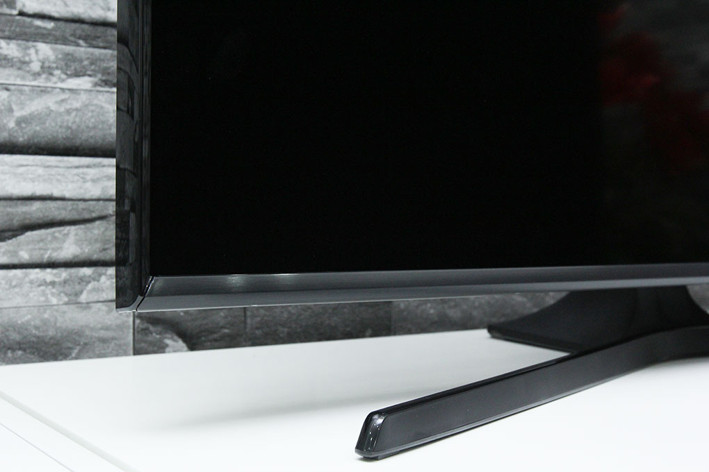 Tivi Samsung 40 inch UA40J5100 Màu Đen