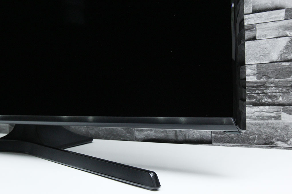 Tivi Samsung 40 inch UA40J5100 Màu Đen