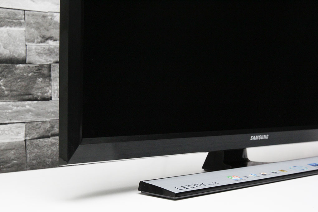 Tivi Samsung 24 inch UA24J4100 Màu Đen