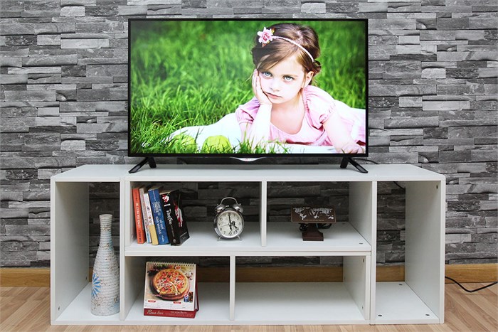 Smart Tivi LG 42 inch 42UB700T Màu Xám