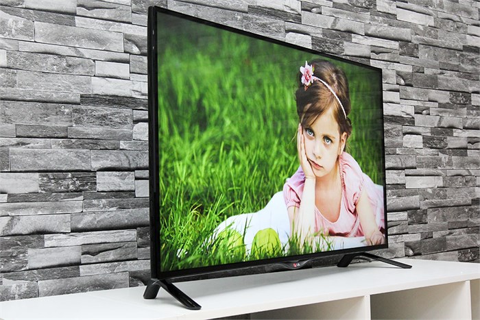 Smart Tivi LG 42 inch 42UB700T Màu Xám