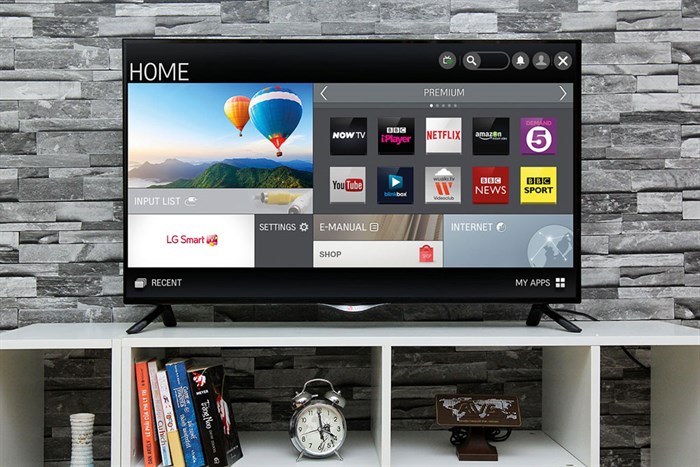 Smart Tivi LG 42 inch 42UB700T Màu Xám