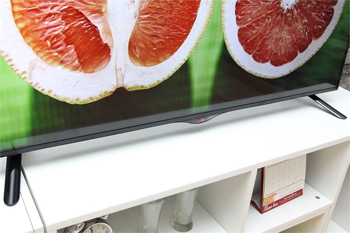 Smart Tivi LG 49 inch 49UB700T Màu Đen