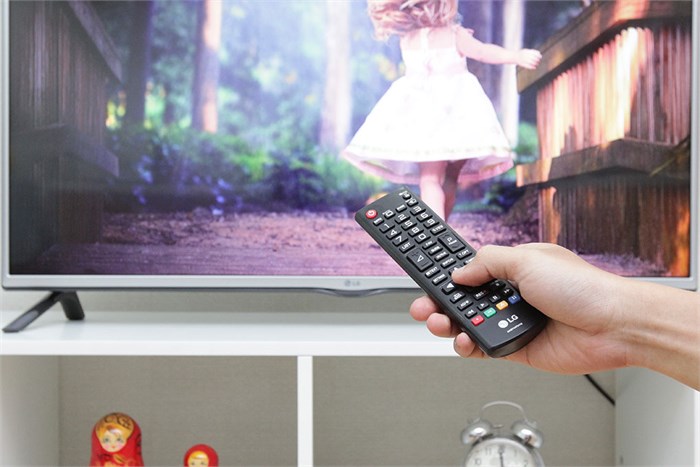 Tivi LG 42 inch 42LF550T Màu Đen