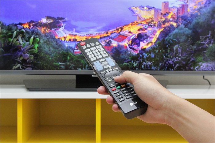 Smart Tivi LED LG 60LF630T 60 inch Màu Đen