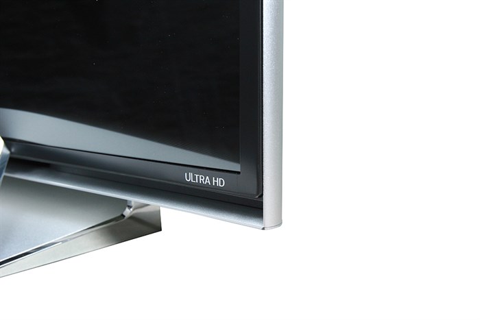 Smart Tivi Cong LG 55 inch 55UG870T Màu Đen