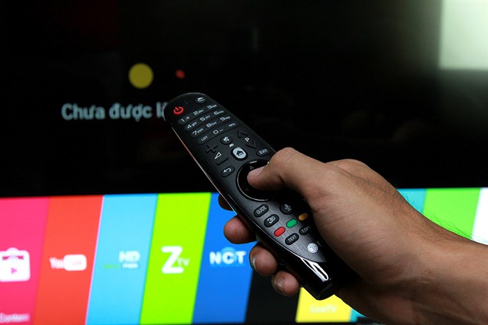 Smart Tivi Cong LG 55 inch 55UG870T Màu Đen