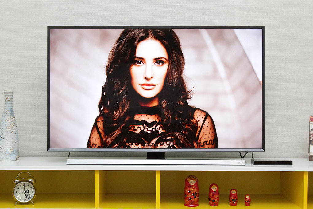 Smart Tivi Led Samsung UA48JU7000 48 inch Màu Xám