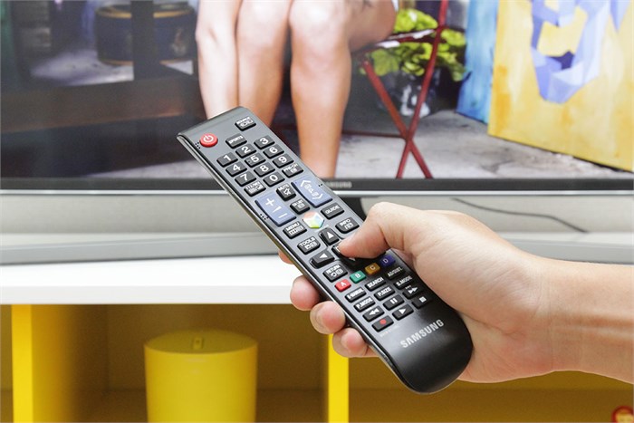 Smart Tivi Samsung 40 inch UA40JU6400 Màu Xám