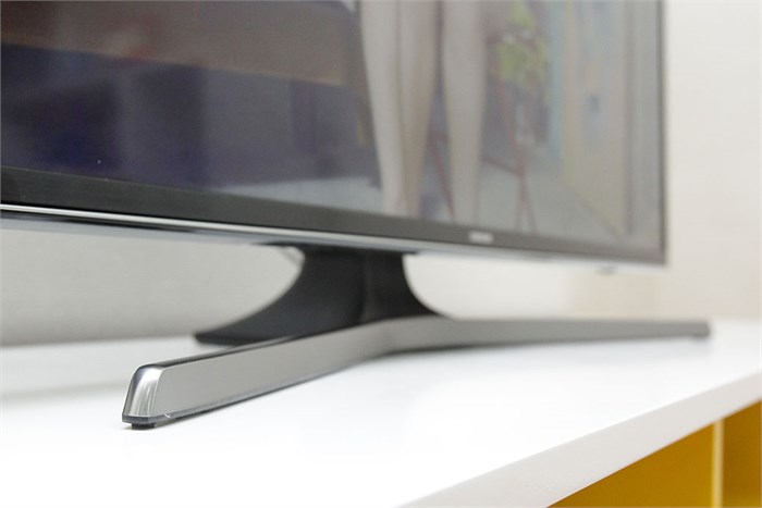 Smart Tivi Samsung 40 inch UA40JU6400 Màu Xám