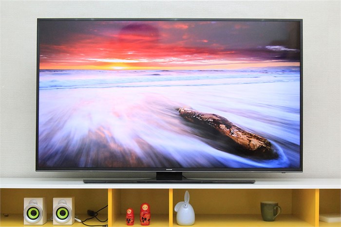 Smart Tivi LED Samsung UA60JU6400 60 inch Màu Đen