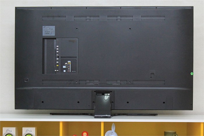 Smart Tivi LED Samsung UA60JU6400 60 inch Màu Đen