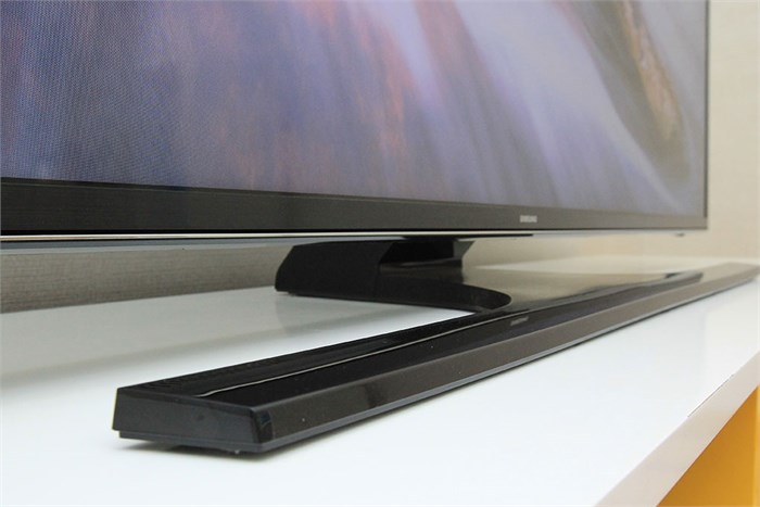 Smart Tivi LED Samsung UA60JU6400 60 inch Màu Đen