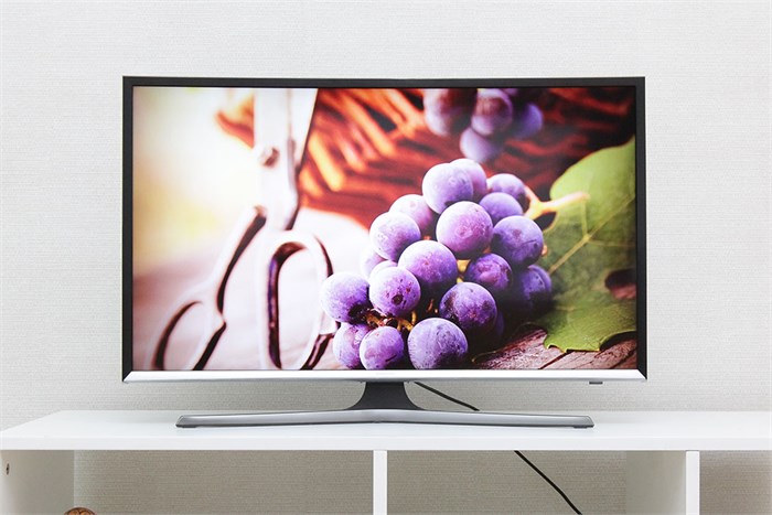 Smart Tivi Curved Samsung UA32J6300 32 inch Màu Xám