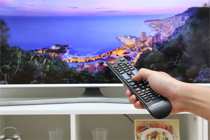 Smart Tivi Cong Samsung 48 inch UA48J6300 Màu Xám