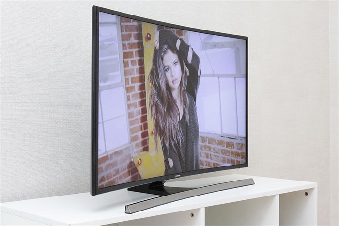 Smart Tivi Cong Samsung 4K 40 inch UA40JU6600