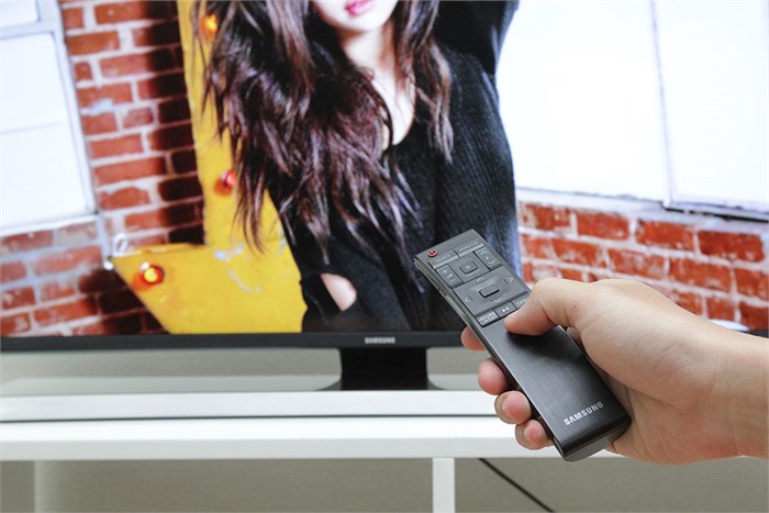 Smart Tivi Cong Samsung 4K 40 inch UA40JU6600