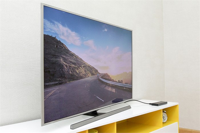 Smart Tivi Samsung UA55JS8000 55 inch Màu Xám