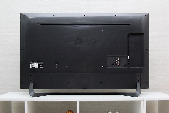 Tivi LG 49 inch 49UF670T Màu Đen