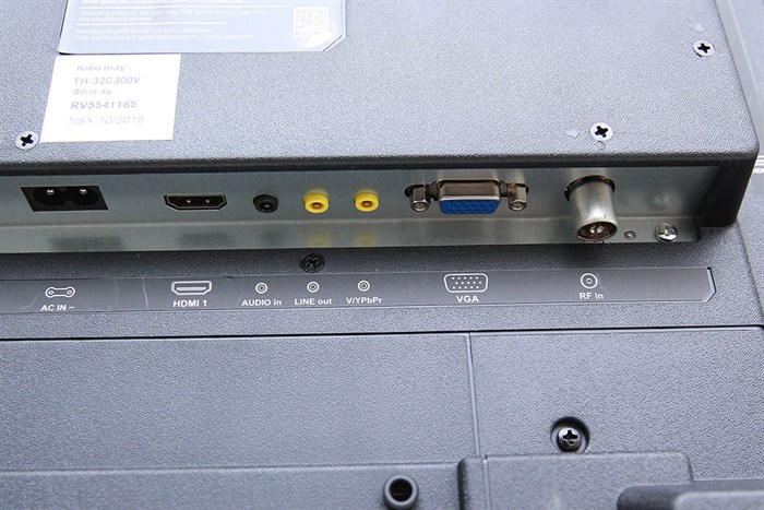 Tivi Panasonic 32 inch TH-32C300V