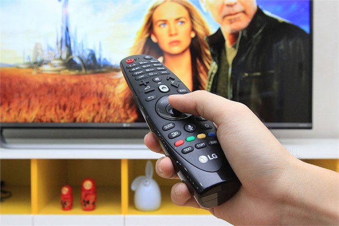 Smart Tivi LG 60 inch 60UF770T Màu Xám