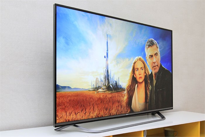 Smart Tivi LG 60 inch 60UF770T Màu Xám