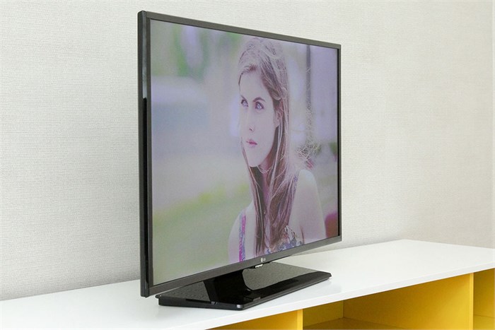 Smart Tivi LG 40 inch 40LF630T Màu Đen
