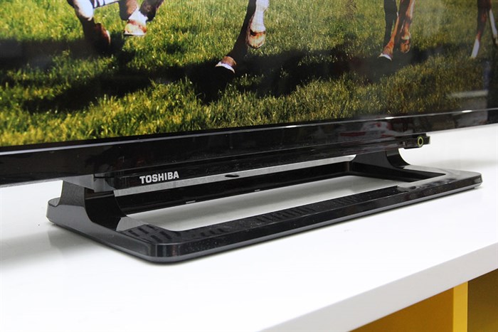 Tivi Toshiba 32 inch 32L2550 Màu Đen