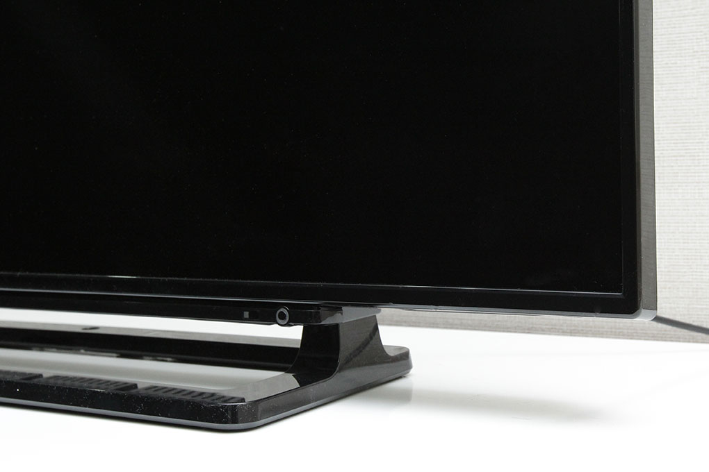 Tivi Toshiba 40 inch 40L2550 Màu Đen