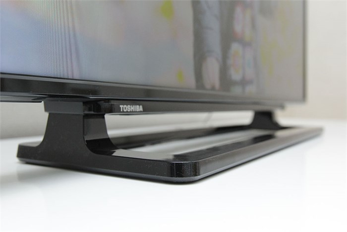 Tivi Toshiba 40 inch 40L2550 Màu Đen