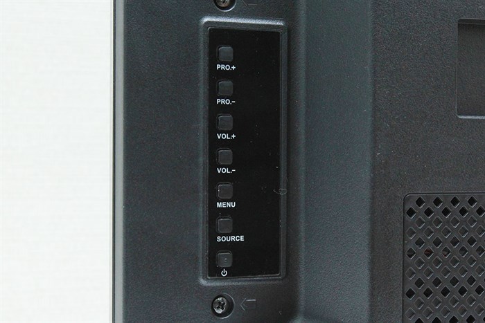 Tivi TCL 24 inch L24D2700D