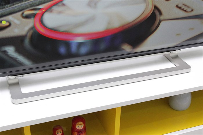 Smart Tivi Toshiba 50 inch 50L5550 Màu Xám