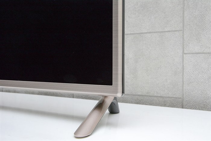 Smart Tivi LG 32 inch 32LF581D Màu Xám