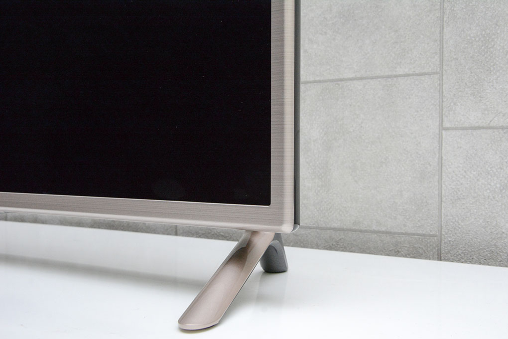 Smart Tivi LG 32 inch 32LF581D Màu Xám