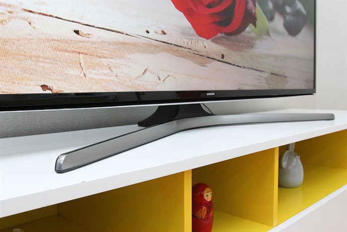 Smart Tivi Samsung 60 inch UA60J6200 Màu Đen