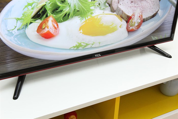 Tivi TCL 28 inch L28D2700