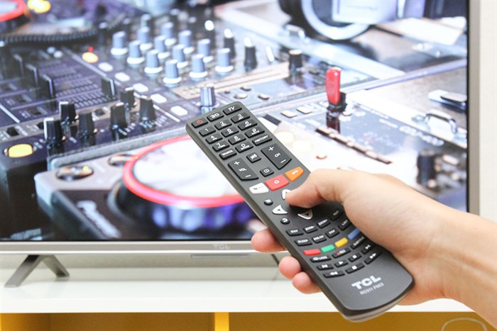 Smart Tivi TCL 32 inch L32S4700