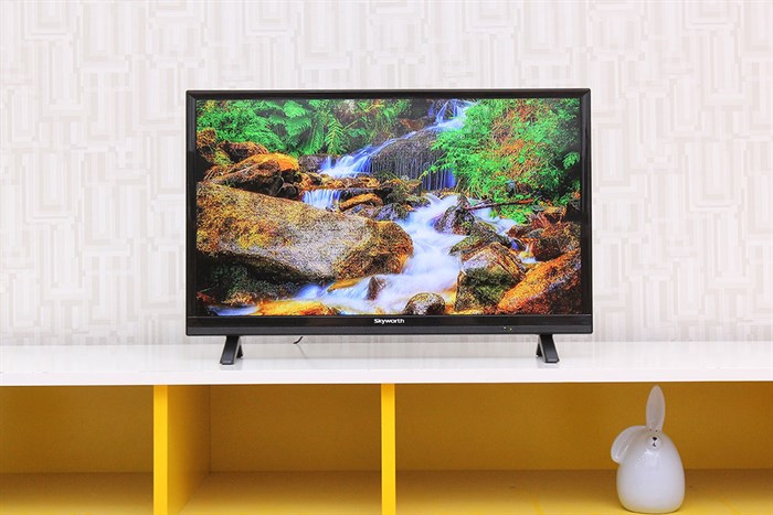 Tivi Skyworth 24 inch 24E510 Màu Đen