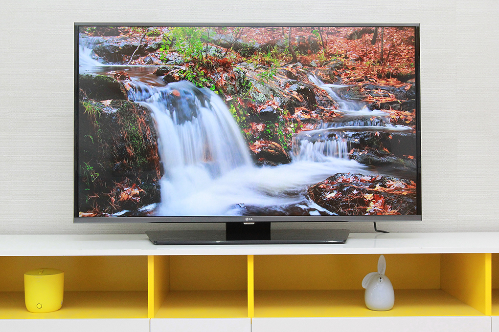 Smart Tivi LG 49 inch 49LF632T Màu Đen