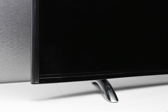 Smart TV cong TCL 55 inch L55H8800