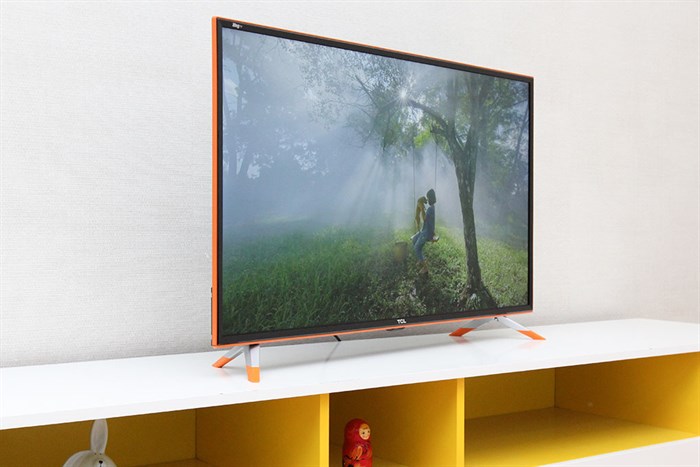 Smart Tivi TCL 40 inch L40Z1