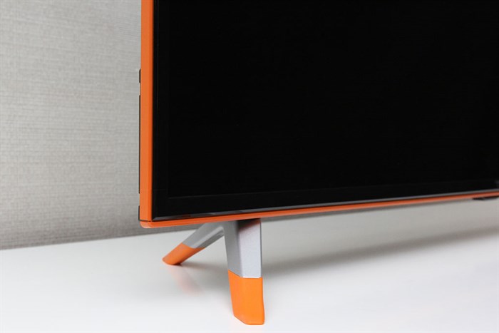 Smart Tivi TCL 40 inch L40Z1