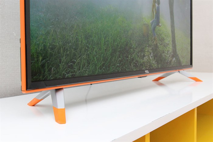 Smart Tivi TCL 40 inch L40Z1