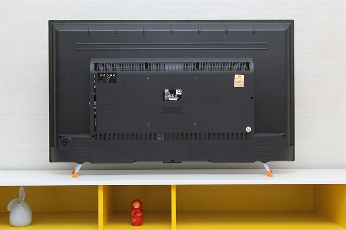 Smart Tivi TCL 48 inch L48Z1