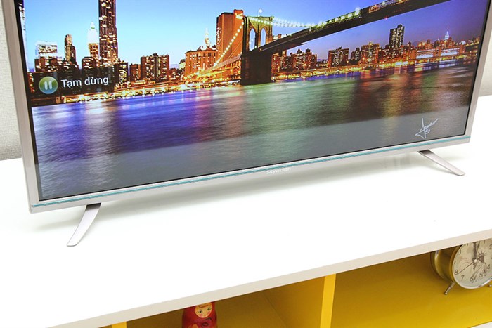 Smart Tivi Skyworth 32 inch 32S810 Màu Xám