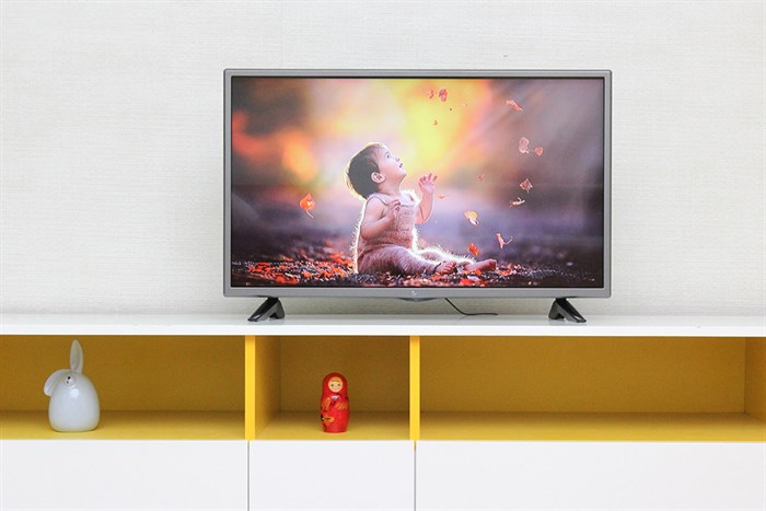 Tivi LG 32 inch 32LF510D Màu Đen