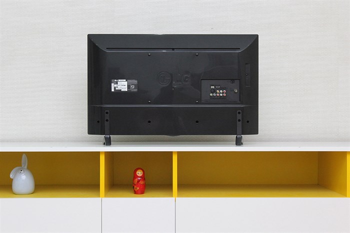 Tivi LG 32 inch 32LF510D Màu Đen