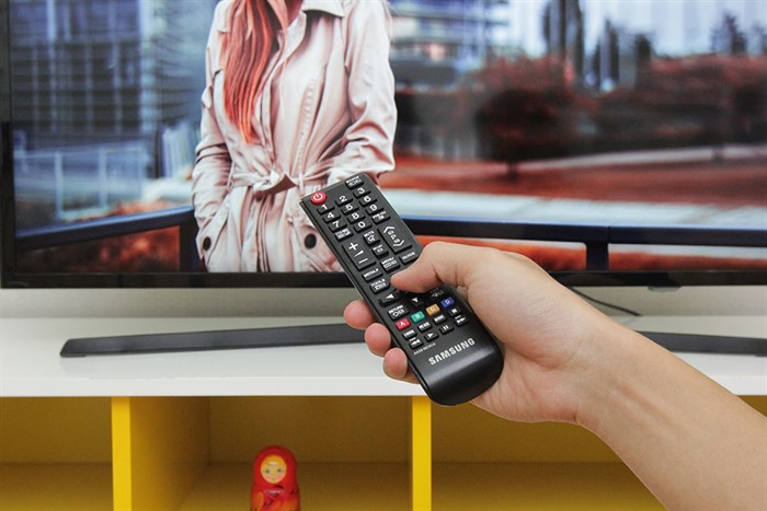 Tivi Samsung 40 inch UA40J5000 Màu Đen